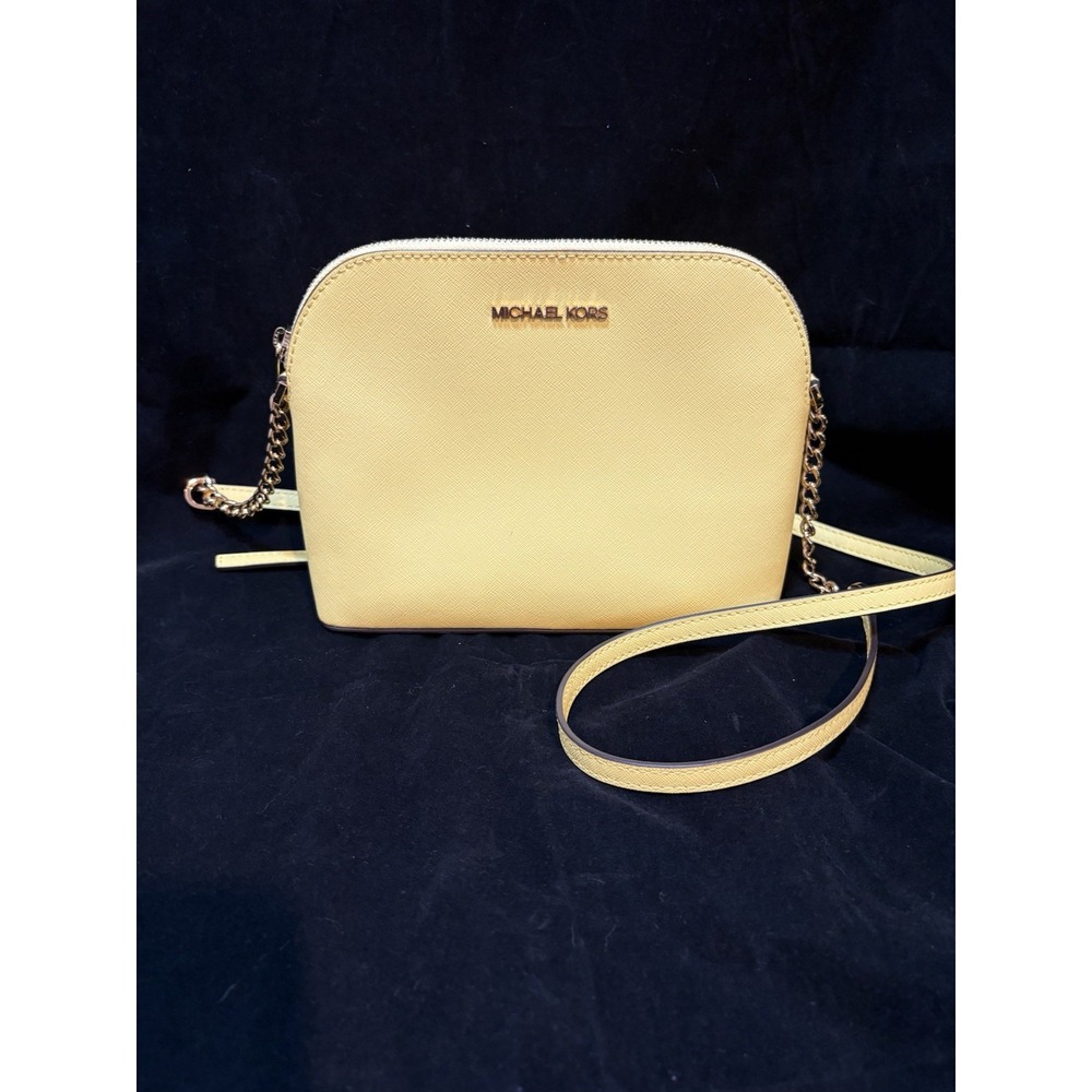 NWT Michael Kors Jet Set Travel Medium Dome Crossbody Leather Golden Yellow